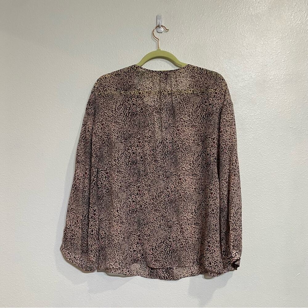 Joie Pink Sheer Leopard Print Silk Long Sleeve Blouse Sz S - Picture 7 of 10